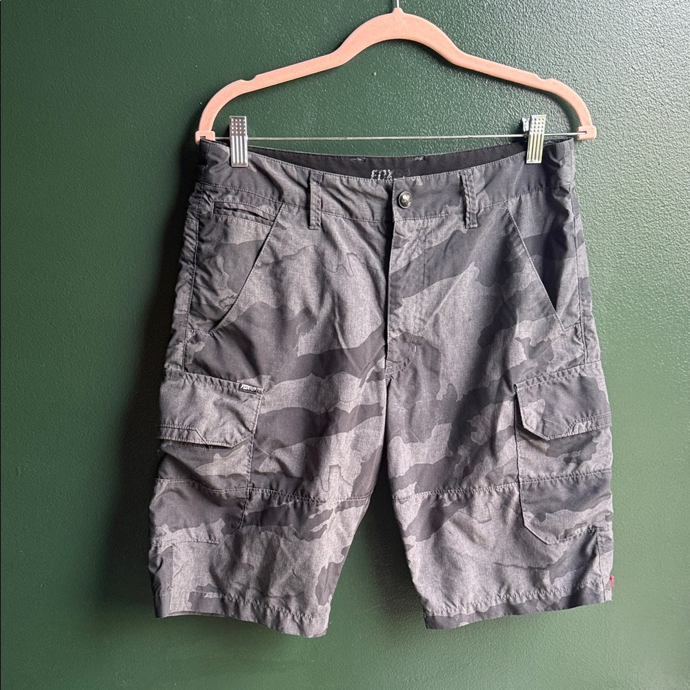 Fox Gray Camouflage Cargo Shorts